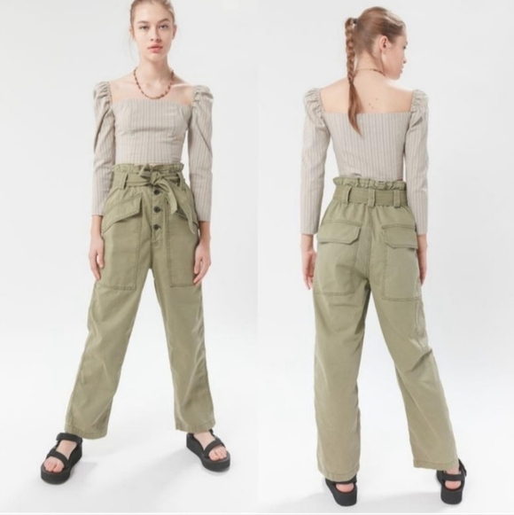 BDG Pants - BDG Urban Outfitters Size Medium Umber Army Green Hi-Rise Paperbag Pants NWT